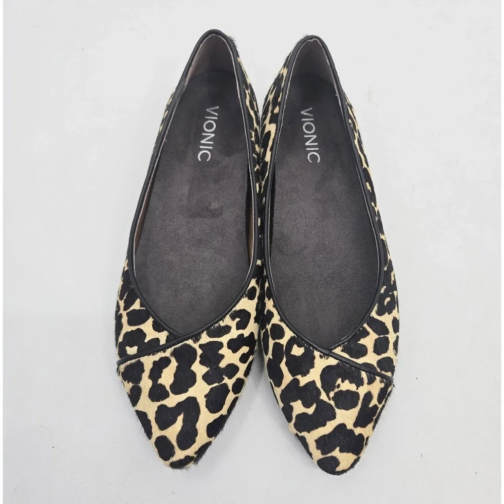 Vionic Flats Caballo Women's‎ Size 7 Shoes Leopard Calf Hair Slip On Loafers